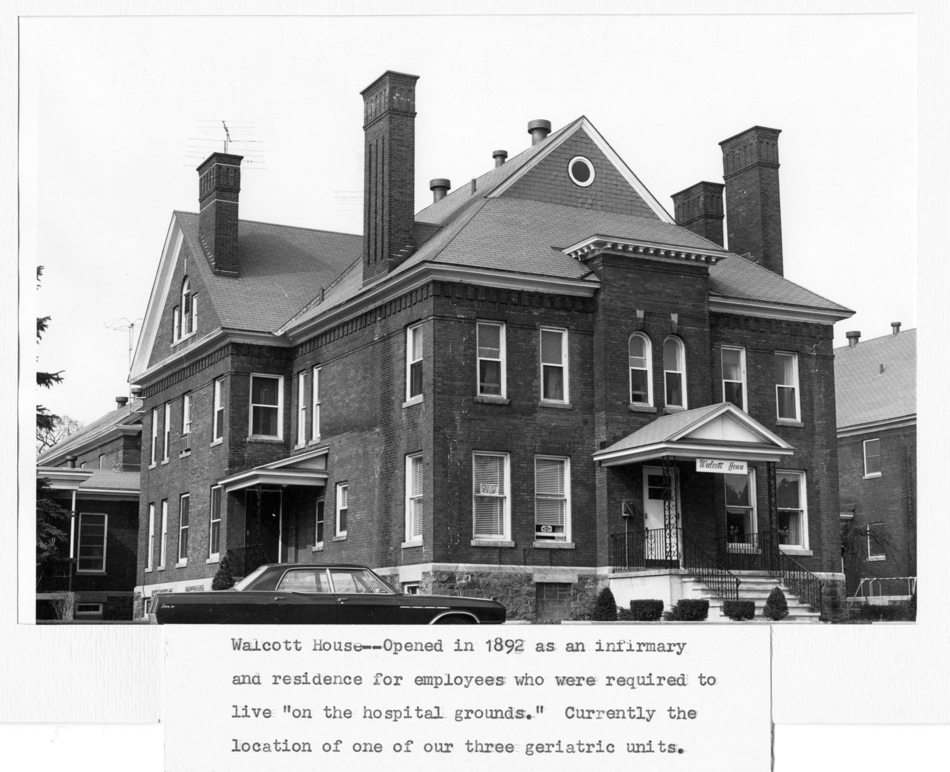 Fileutica1.jpg Asylum Projects