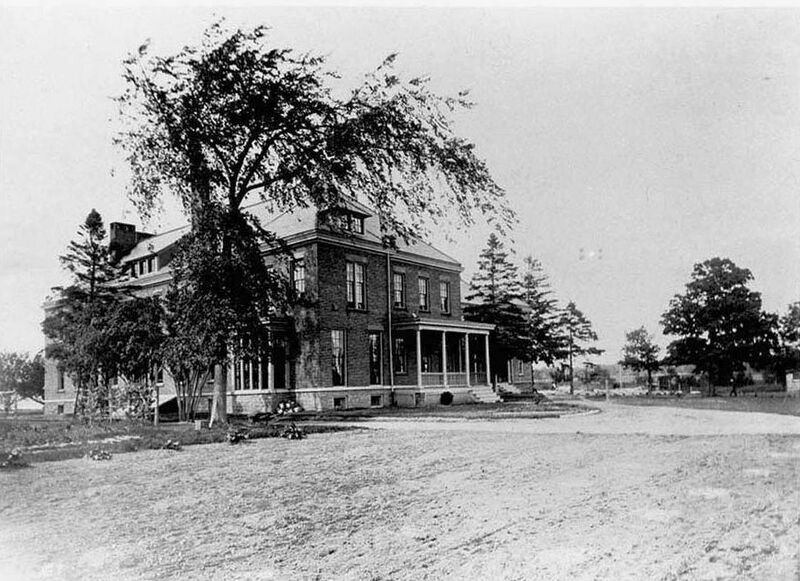 File:Ogdenfarmcttge.jpg
