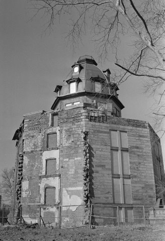 File:Octagon Towervlannis.jpg