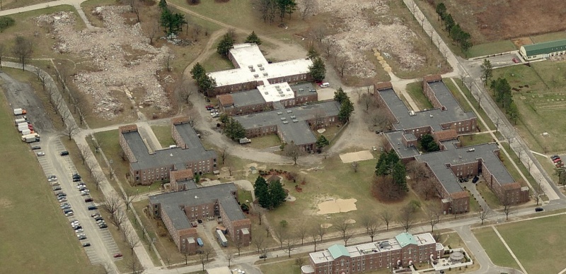File:Pilgrim 2010 aerial 06.jpg