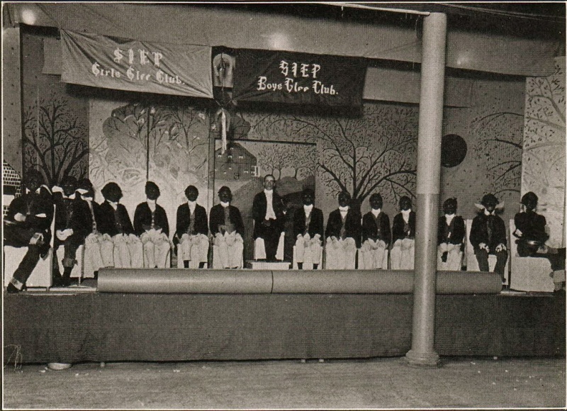 File:Minstrels22v2.jpg