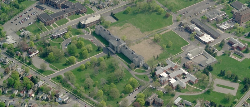 File:Utica 2010 01.jpg