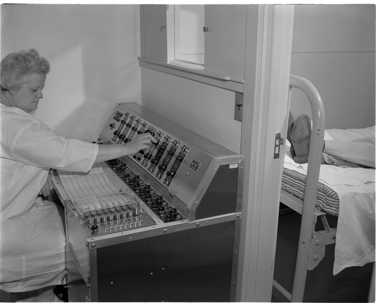 File:ILpeoria1951abbott.jpg