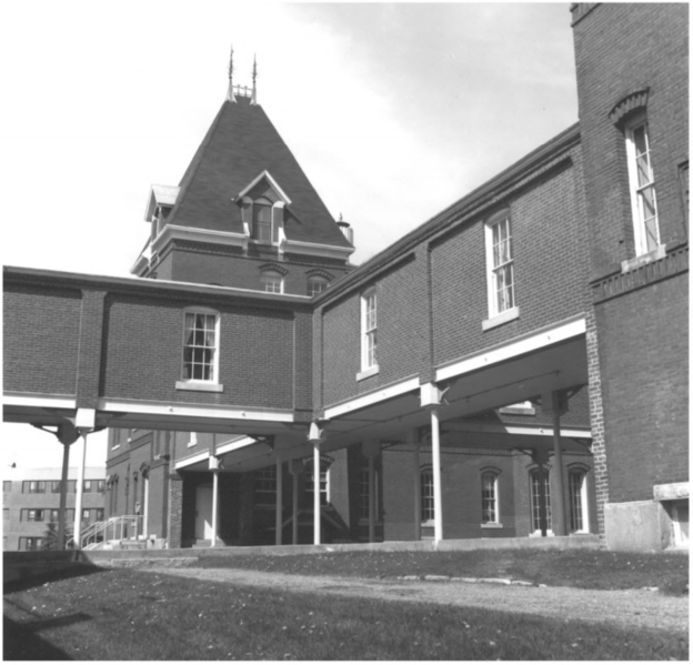 File:MEaugusta walkway.png