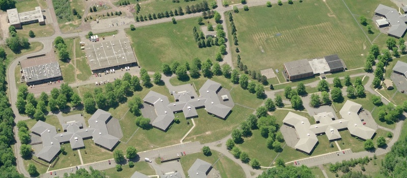 File:WhiteHaven PresentAerial.jpg