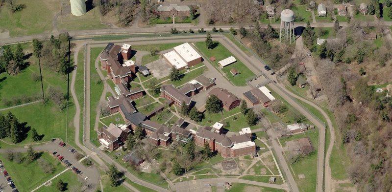 File:GCF Aerial 2010 03.jpg