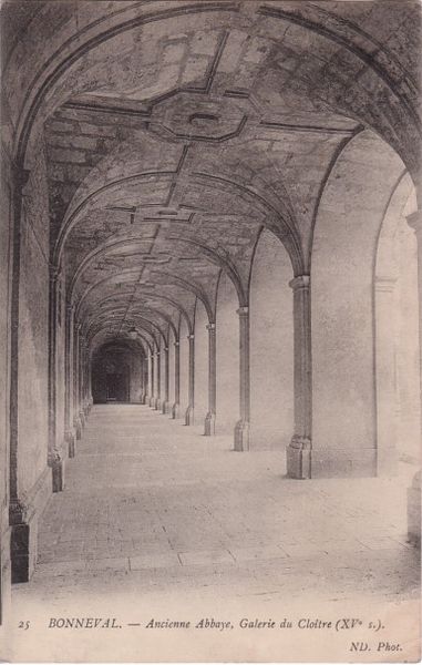 File:Bonneval AbbeyPC5.jpg